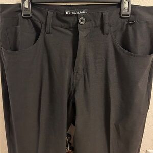 Travis Matthew Mens' Black Golf Pants Size 34 waist 32 length
